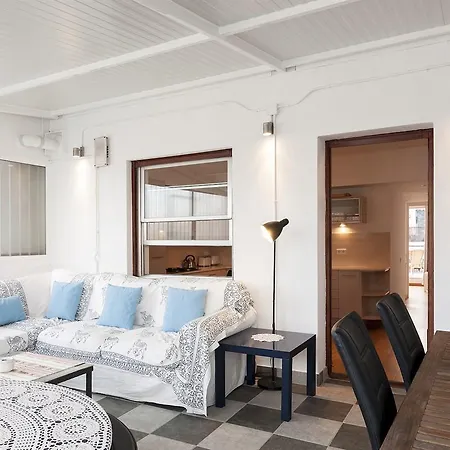 Magnificent 7 Bedroom In Apartman *
