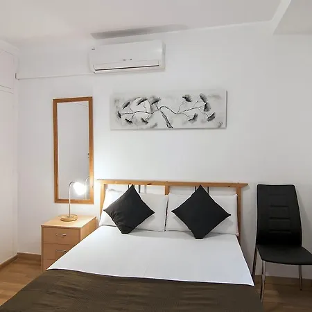 Magnificent 7 Bedroom In Apartamento